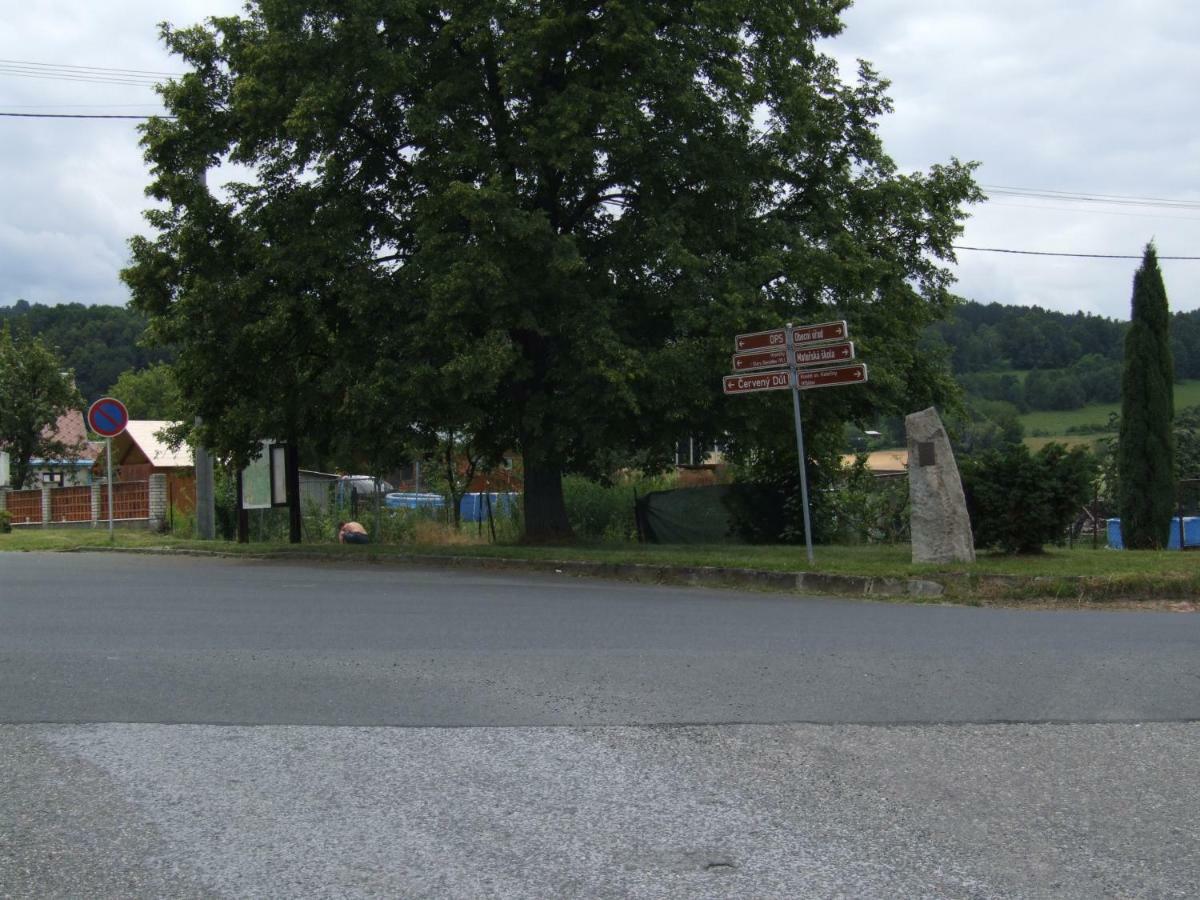Hostinec Na Navsi Javorník 외부 사진
